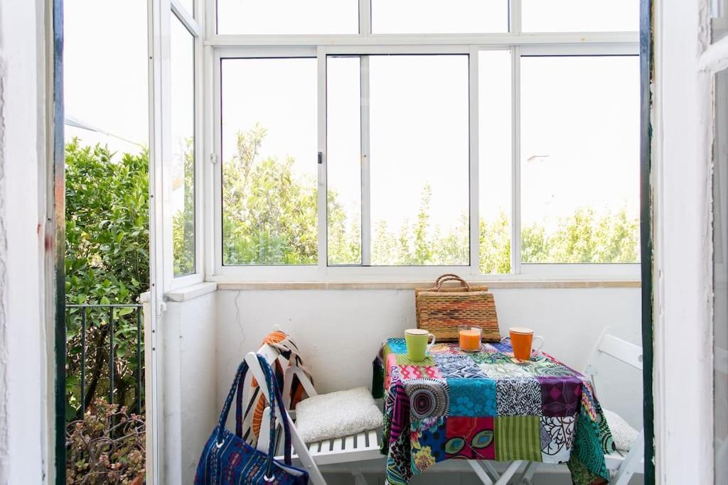 Principe Real Orange Tree W/ View 3 Bedrooms Flat! Lisbon Bagian luar foto