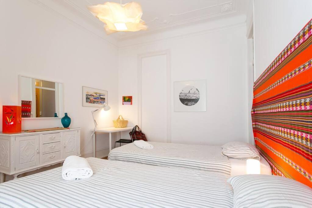 Principe Real Orange Tree W/ View 3 Bedrooms Flat! Lisbon Bagian luar foto