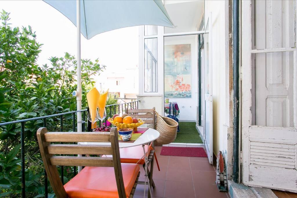 Principe Real Orange Tree W/ View 3 Bedrooms Flat! Lisbon Bagian luar foto