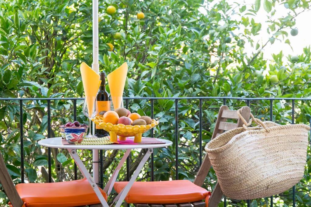 Principe Real Orange Tree W/ View 3 Bedrooms Flat! Lisbon Bagian luar foto
