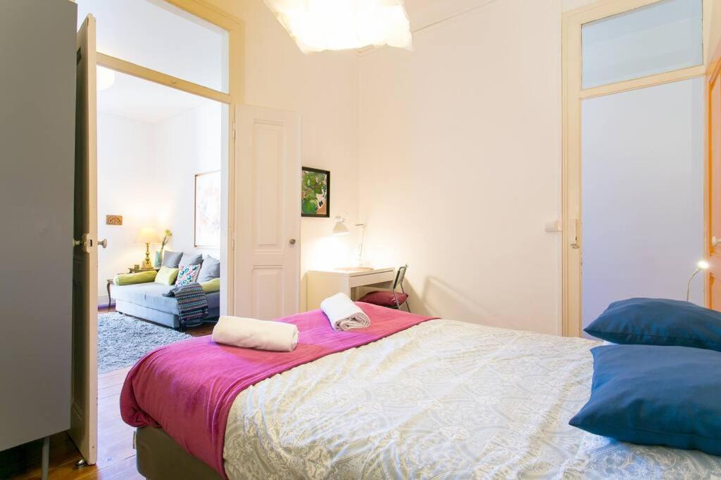 Principe Real Orange Tree W/ View 3 Bedrooms Flat! Lisbon Bagian luar foto